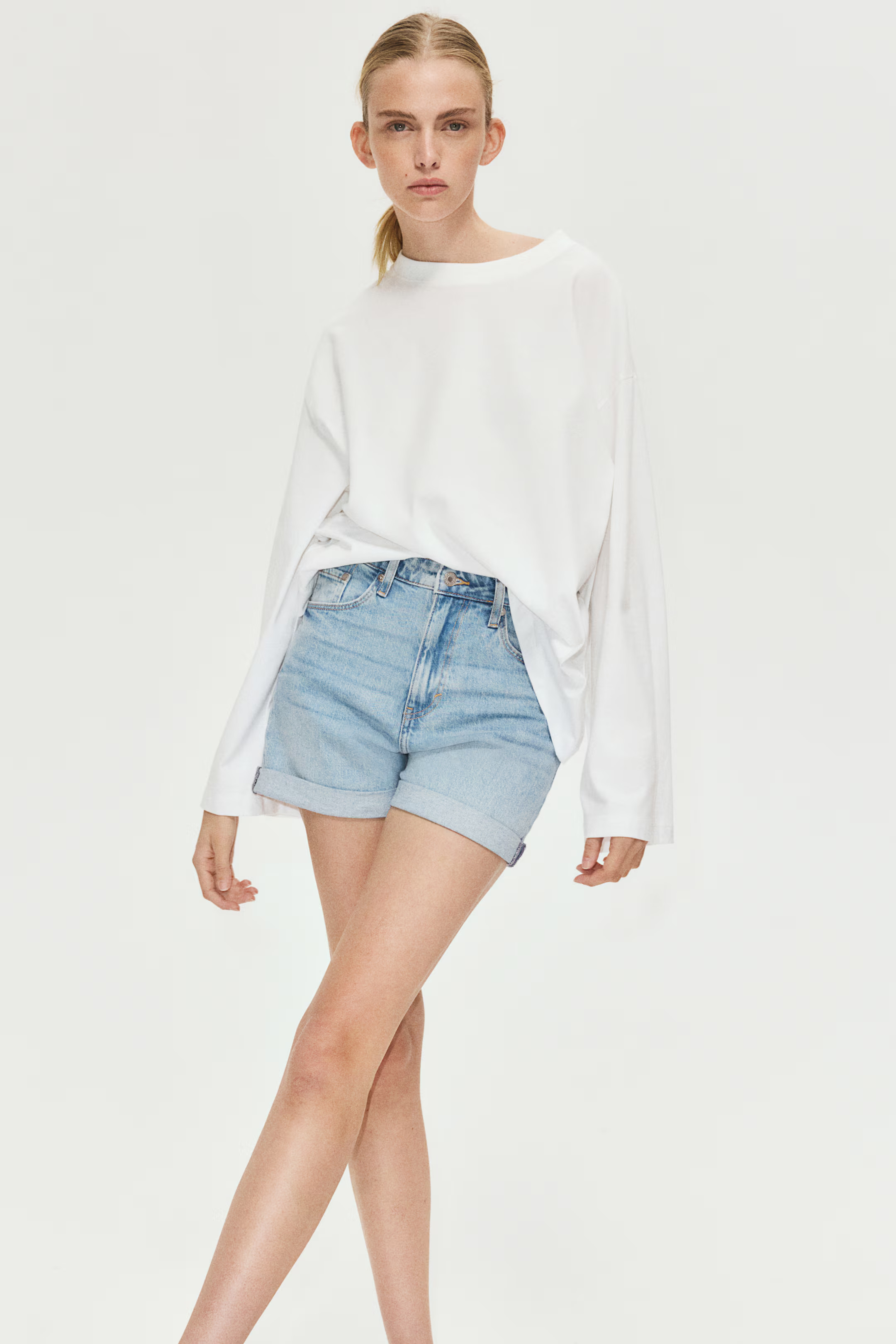 Mom Ultra High Denim shorts | H&M (US + CA)