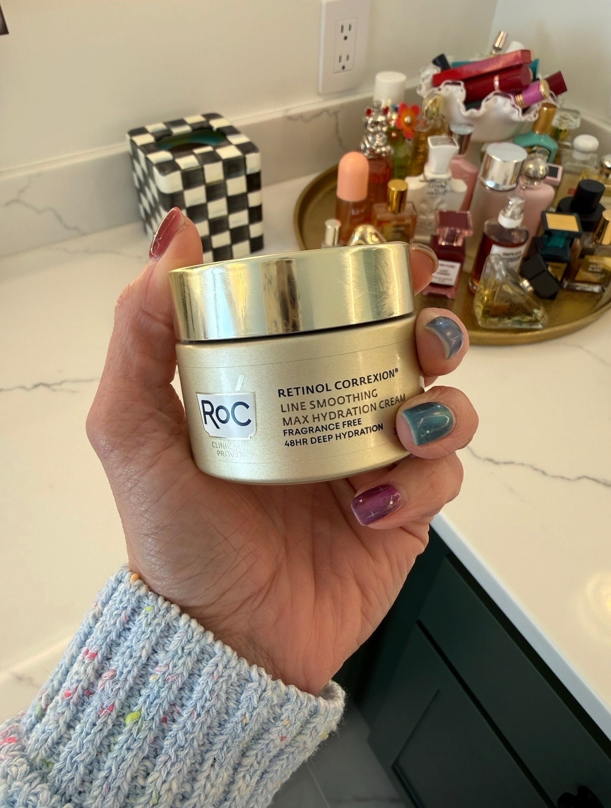 Fragrance free face cream that’s super hydrating I love and use everyday! 



Beauty routine, beauty favorites, skincare, beauty, GRWM

#LTKgrwm #LTKBeauty