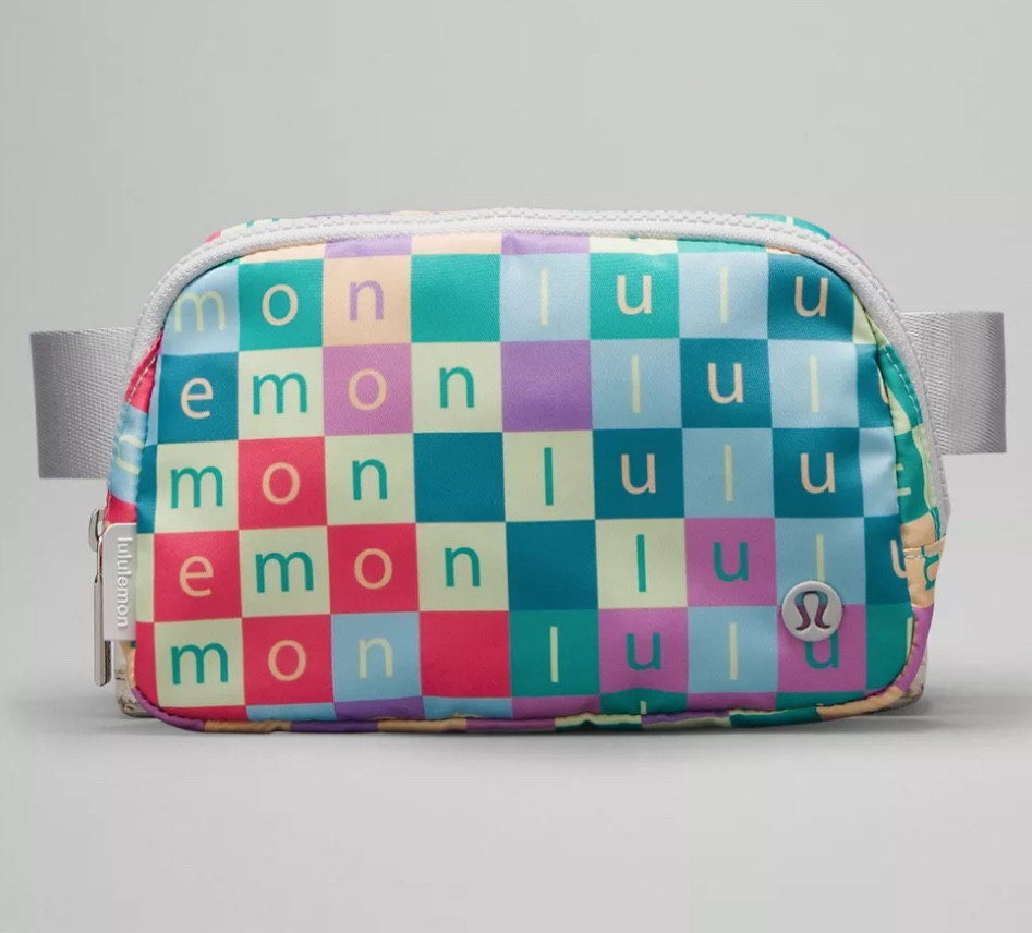 THE CUTEST LULULEMON BELT BAG😍

Great Christmas gift/ stocking stuffer!!!!!!!🎄⭐️💕🎁🎅🏼💖

#LTKSeasonal #LTKGiftGuide #LTKHoliday