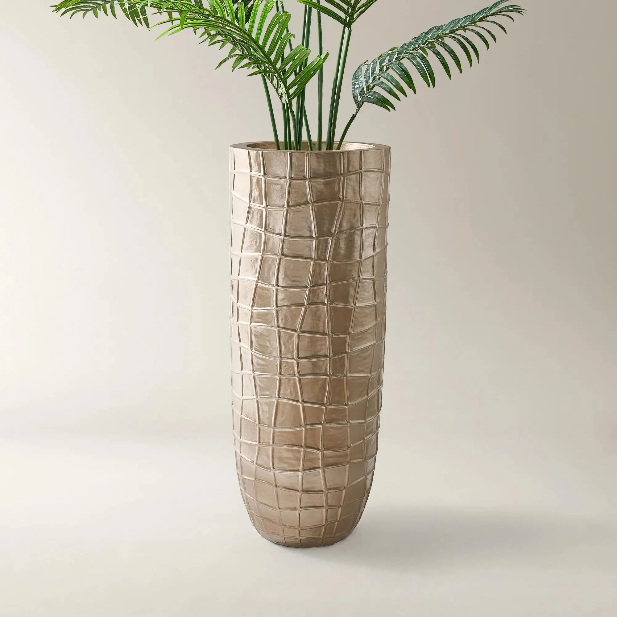 Luca Planter | Z Gallerie