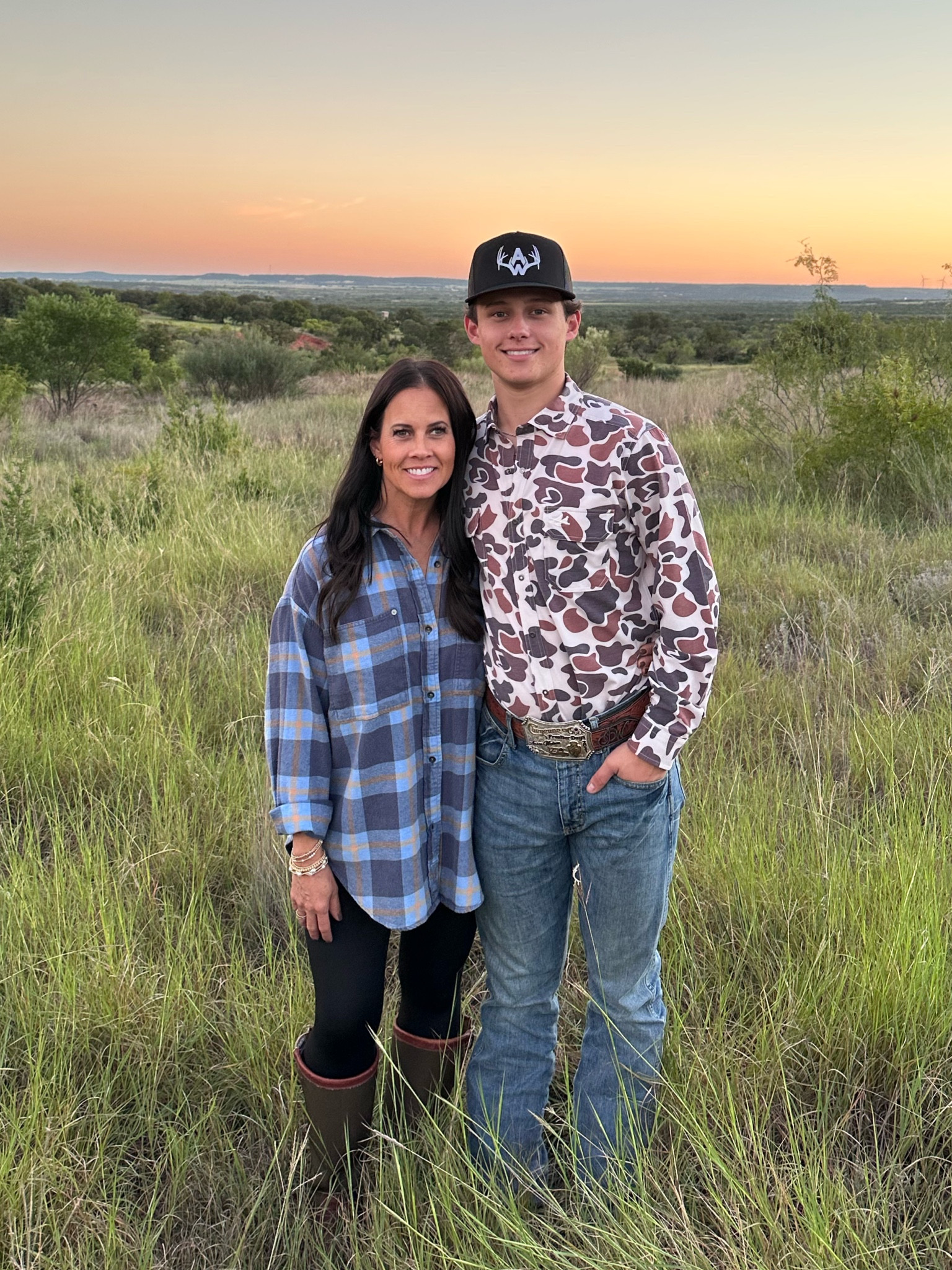 My most worn flannel is 50% off! My color is out of stock but linking other available options! All currently under $25-30! Runs large, I’m in an XS! Softer and more worn look after each wash! 

#LTKSaleAlert #LTKOver40 #LTKCyberWeek