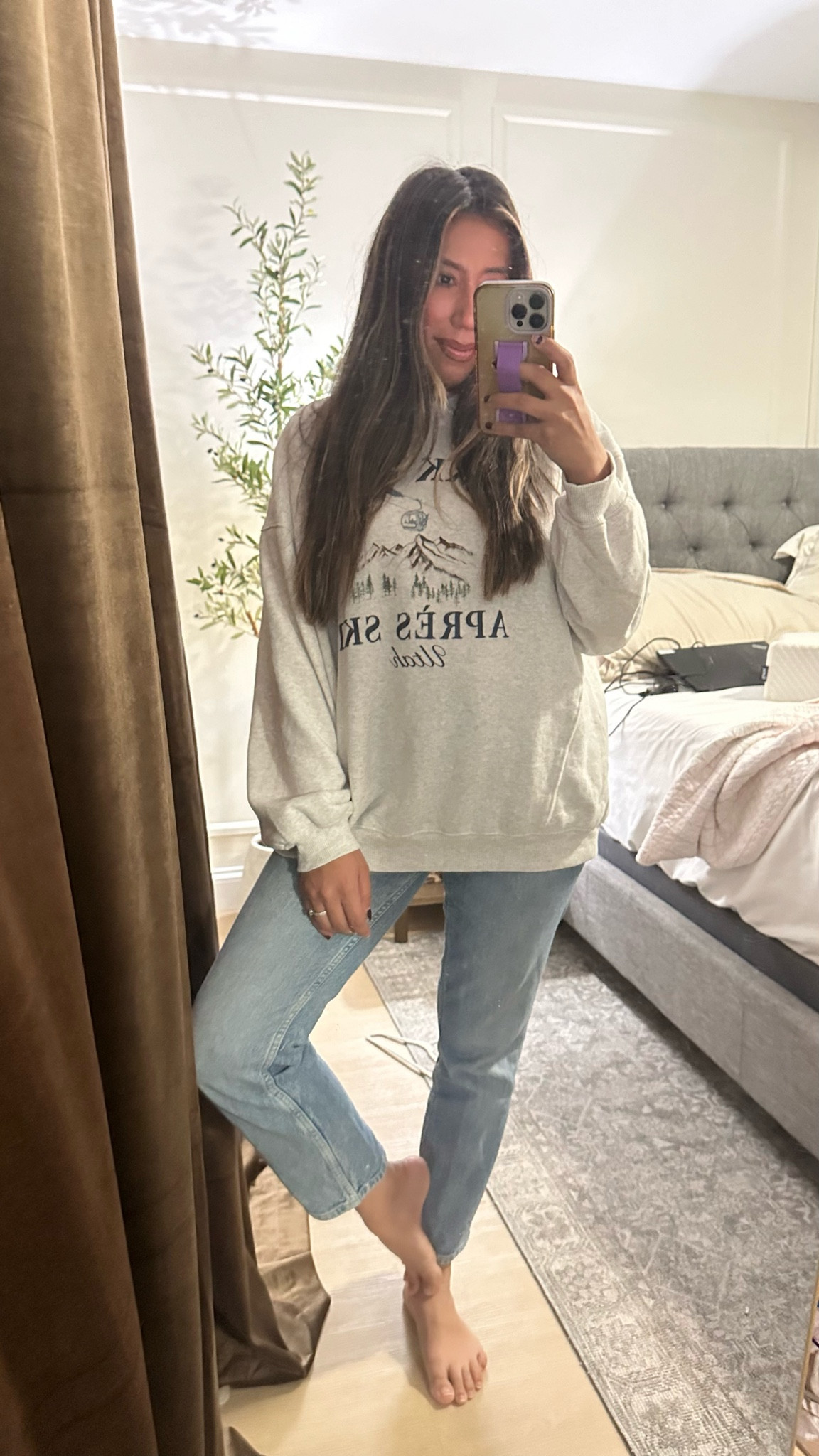 This sweatshirt called me when I was shopping the other day! Medium

#LTKGiftGuide #LTKStyleTip #LTKSaleAlert