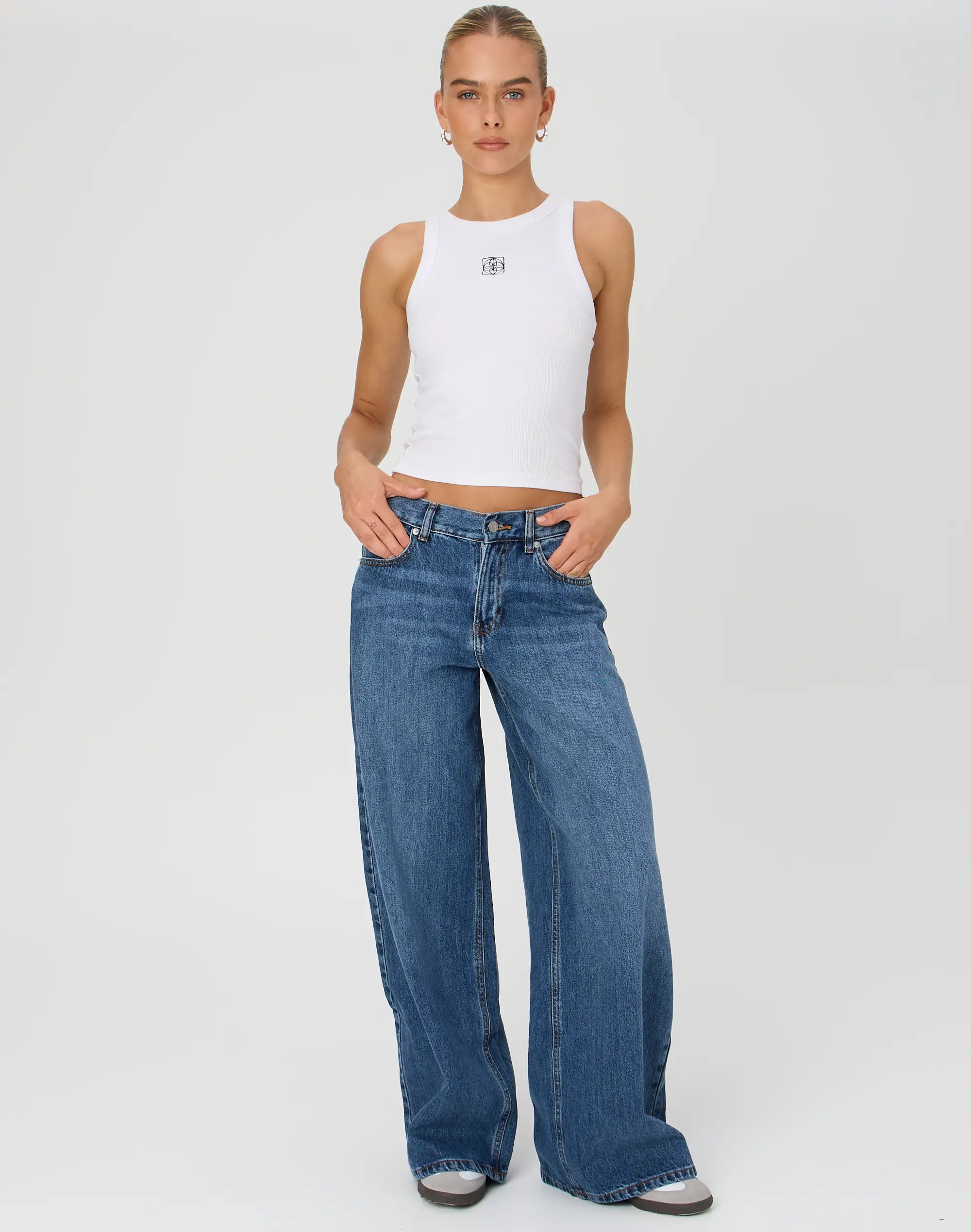 Mid Rise Wide Leg Jean | Glassons (Australia)