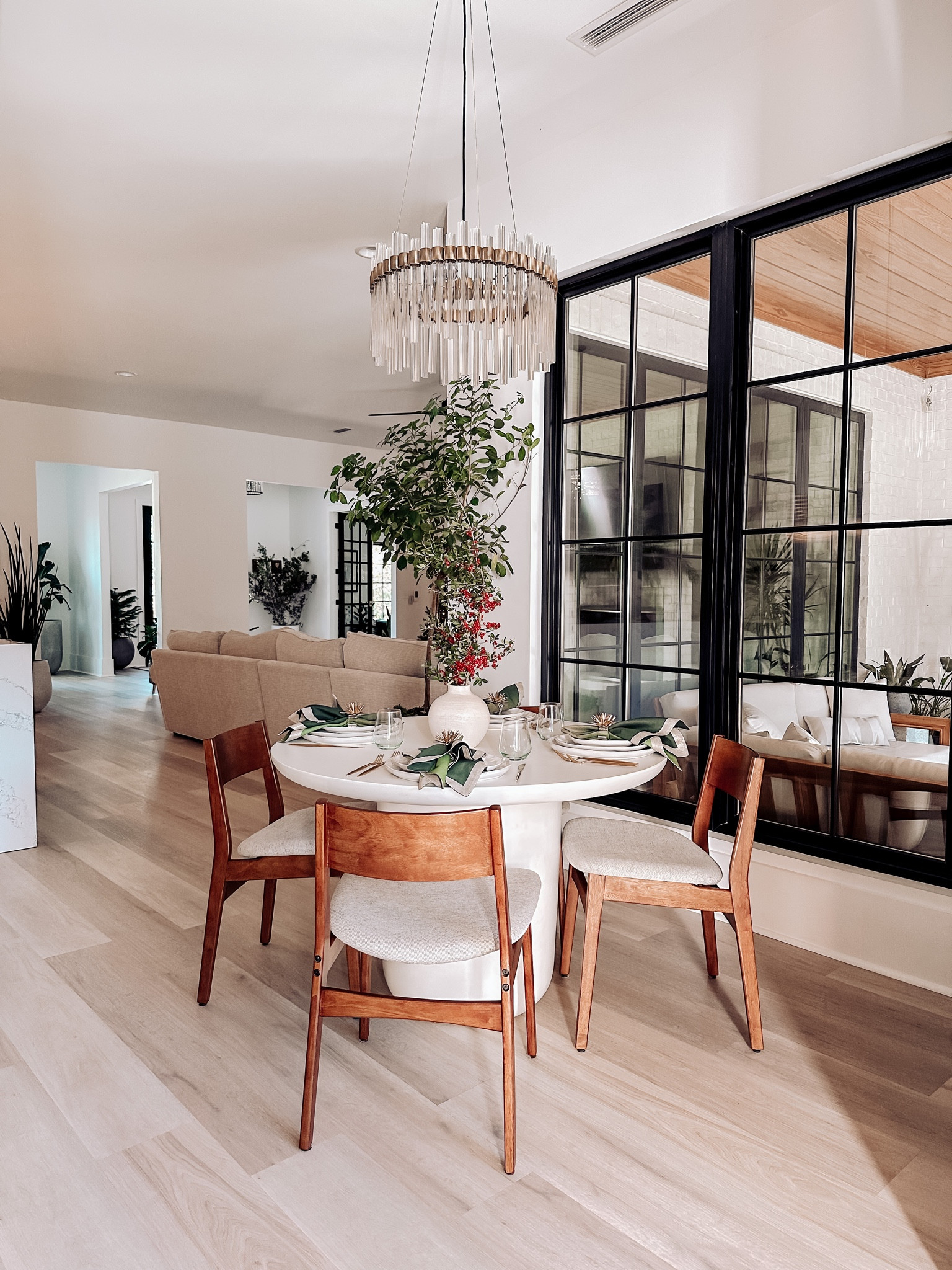 Alchemy fine home table setting chairs table dining room breakfast nook 

#LTKHoliday #LTKhome #LTKSeasonal