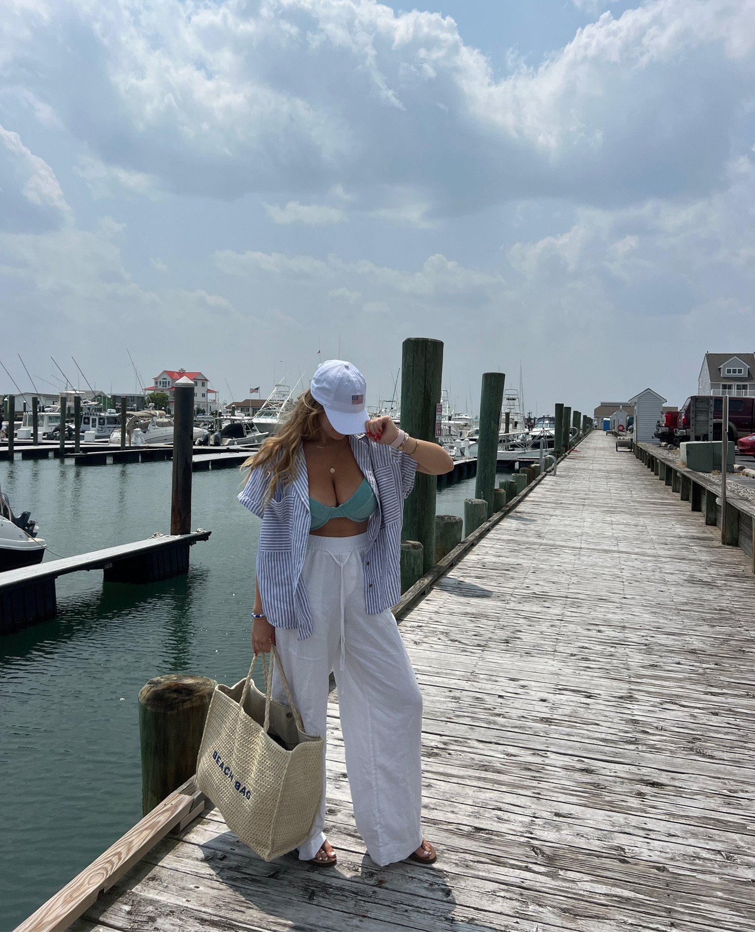 coastal style beach / boat outfit! love the linen look of this <3

#LTKswim #LTKitbag #LTKunder50
