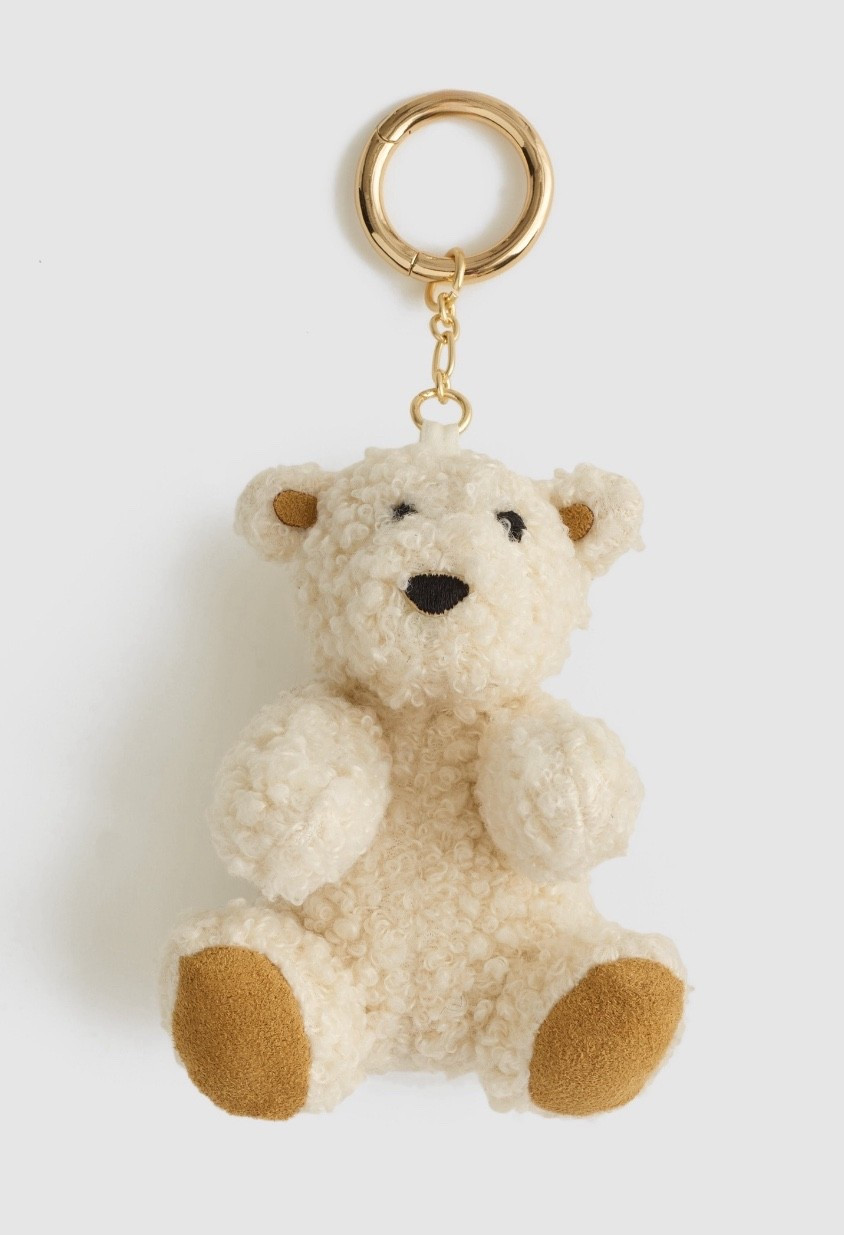 Madewell Teddy Bear Bag Charm 🥰🥰🥰

#LTKGiftGuide #LTKFindsUnder100 #LTKHoliday