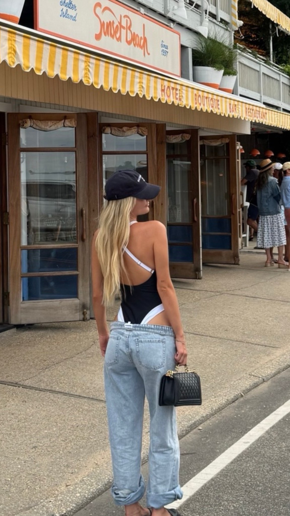 Perfect baggy boyfriend Jean (and swim)

#LTKSeasonal #LTKTravel #LTKSwim