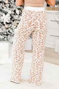 Movies And Chill Brown And Ivory Leopard Print Fuzzy Lounge Pants DOORBUSTER | Pink Lily