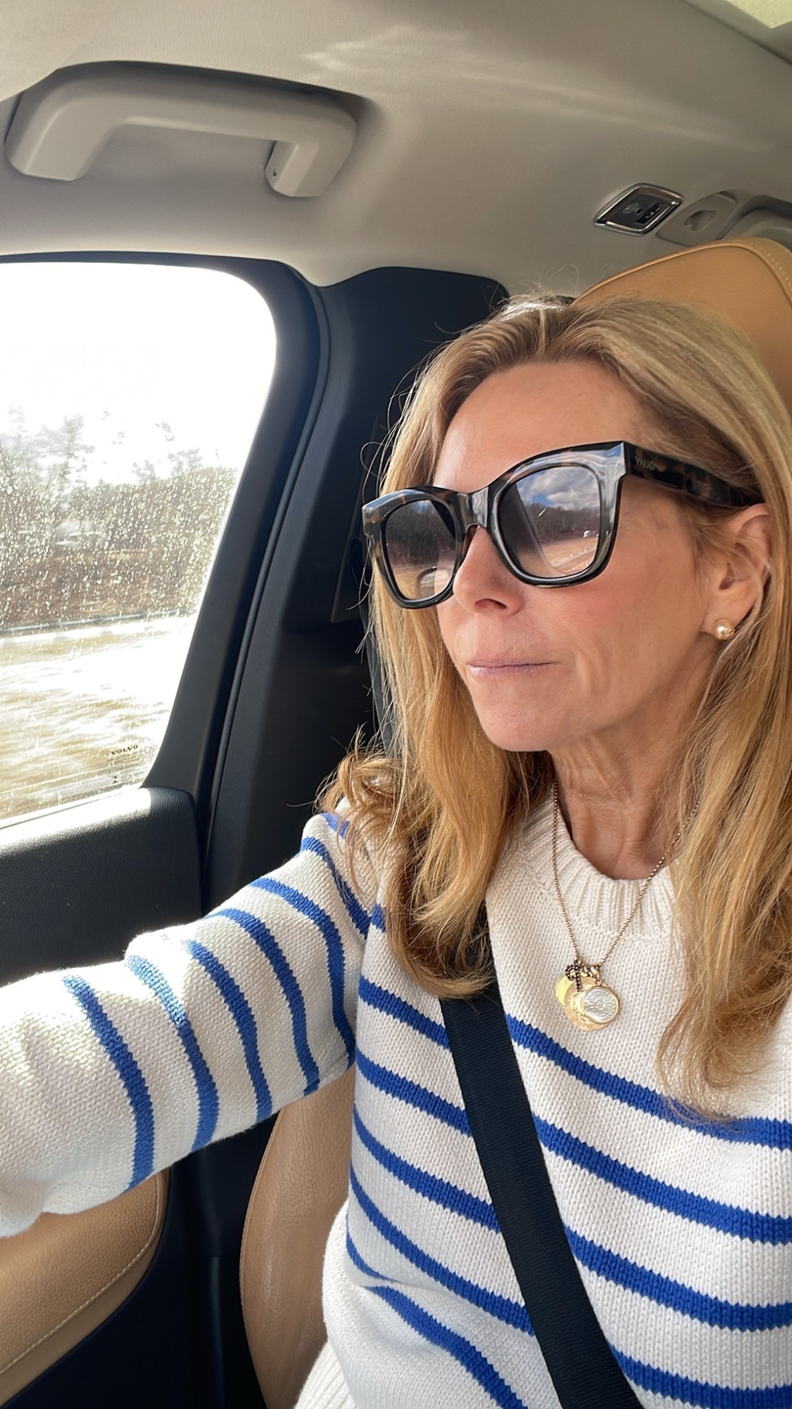 Fav spring sweater 🩵

#LTKSeasonal #LTKStyleTip