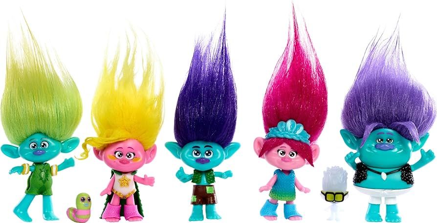 Mattel ​DreamWorks Trolls Band Together Toys, Best of Friends Pack with 5 Small Dolls & 2 Chara... | Amazon (US)