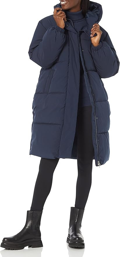 Amazon Essentials Women's Oversized Long Puffer Jacket (Available in Plus Size) | Amazon (US)
