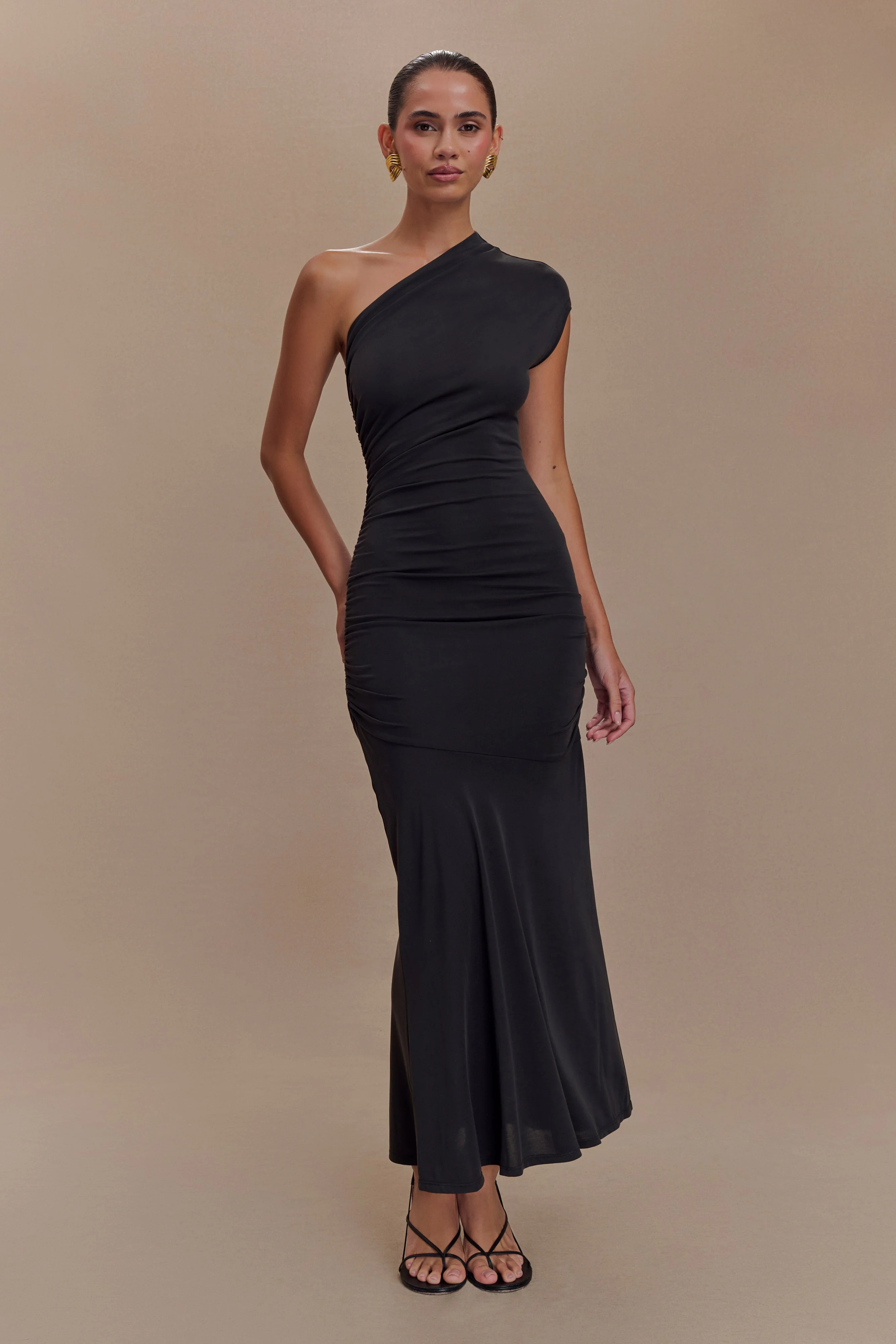 Peached Jersey One Shoulder Midi Dress - Black | MESHKI US