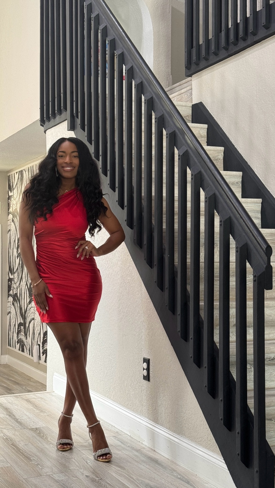 Symmetrical, great fitting dress. Great for Valentine’s Day or for a dinner or birthday outing 

#LTKParties #LTKFindsUnder50 #LTKStyleTip