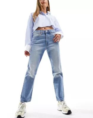Levi's Wedgie straight high rise jeans in mid wash blue | ASOS (Global)