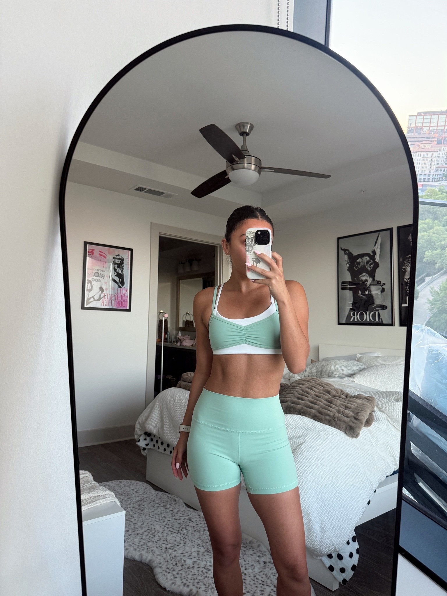 this color is everything🥝 @shopathluna 

got so much love on this set at my workout class!!! & heated workout approved

wearing an xsmall top & small bottom

#LTKootd #LTKActive #LTKfitnessgoals