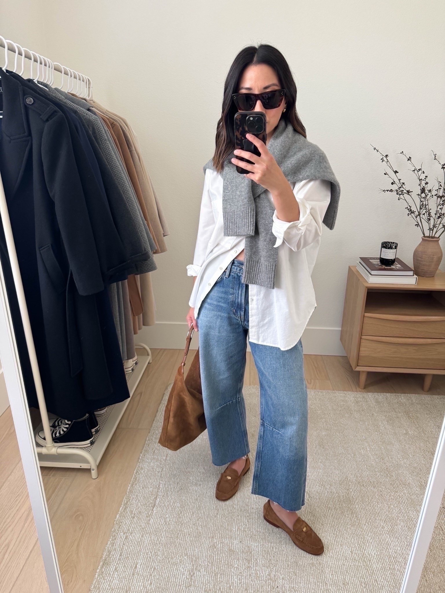 The pieces I rely on every fall. They all work together and you'll get so much wear out of each one.

AYR shirt xs 
Citizens of Humanity Miro jeans 24, cut hems 
Quince cashmere sweater xs 
Liffner Shoulder bag - old, linked similar
Veronica Beard loafers 5.5, but run tts 
Celine sunglasses

#LTKootd #LTKmomlife #LTKPetite