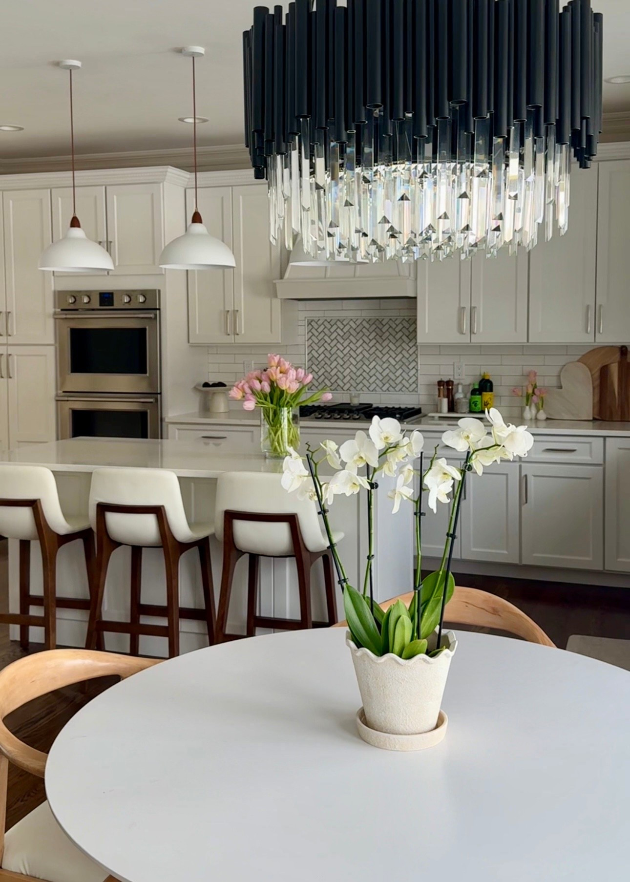 Kitchen views


#LTKSeasonal #LTKOver40 #LTKHome