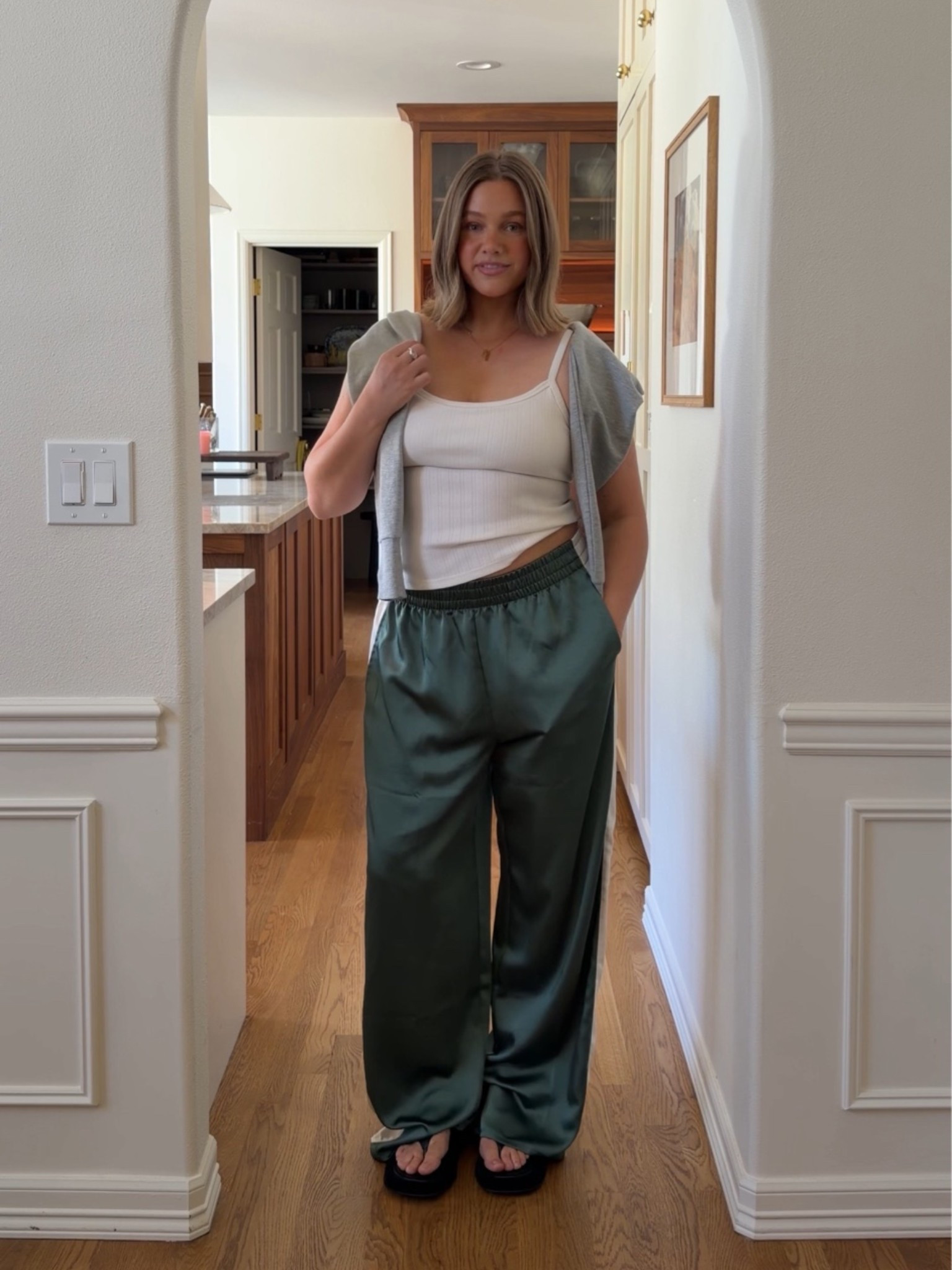 M in pants and Size large in everything else from target!! Really loving these affordable mix & match pieces for transitioning into fall!

#fallstyle #athleisure #targetstyle #target #postpartum #bresheppard #casualstyle

#LTKgrwm #LTKmomlife