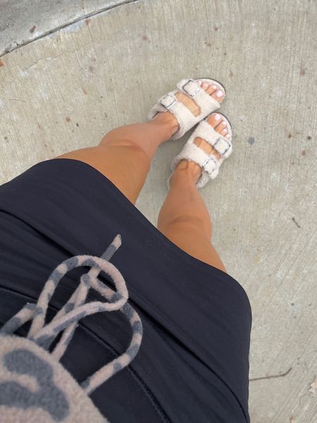 Fall teddy slide sandals and athletic skirt w shorts. Follow @hollyjoannew for style and beauty!! So glad you’re here xx

*sandals size down a size

#LTKstyletip #LTKfindsunder50 #LTKxPrime