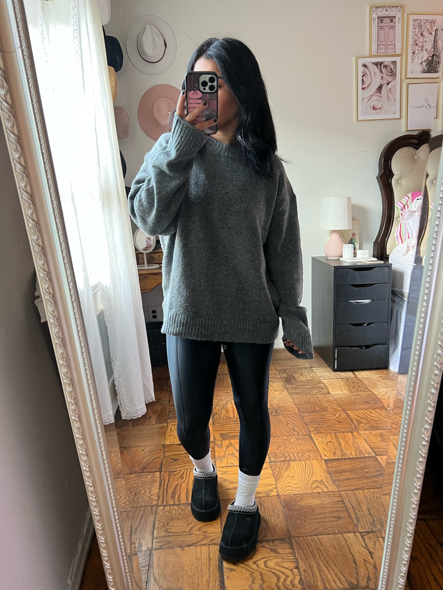 I’ve been wearing this sweater all day and it’s so cozy! I dozed up to a small for a more oversized fit, comes in lots of color options! 

#LTKfindsunder50 #LTKsalealert #LTKSeasonal