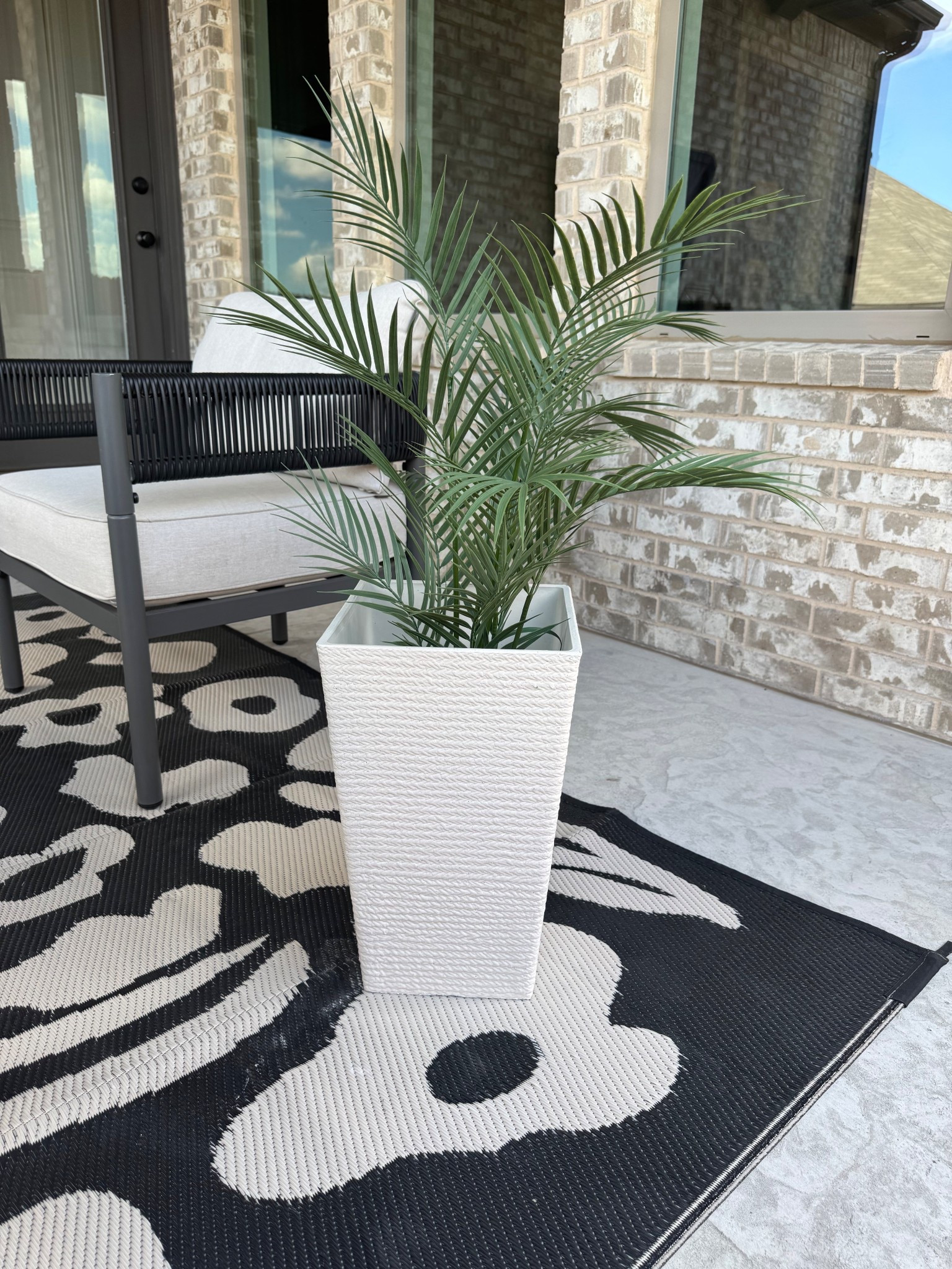 Patio Idea! 👌🏻

#LTKHome #LTKSeasonal #LTKStyleTip
