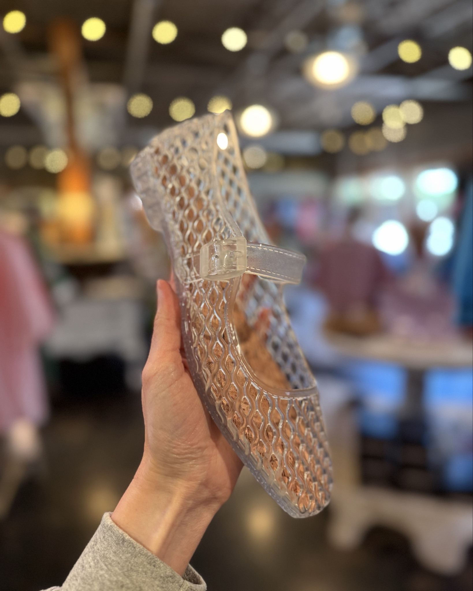 A must-have for spring & summer 🤍
Linked for you — you’ll wear these nonstop ✨

#LTKSeasonal #LTKootd
