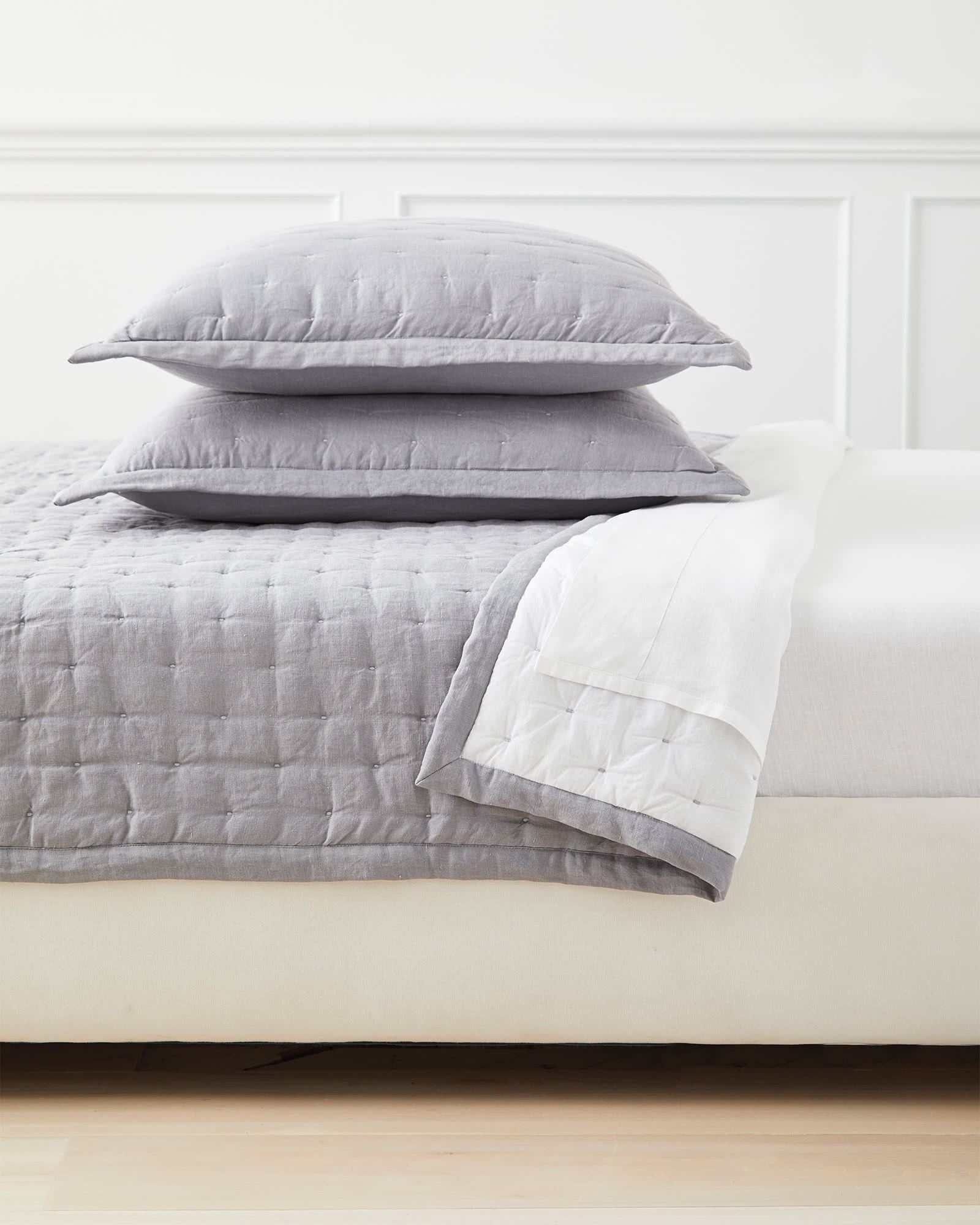 Sutter Linen Quilt
        Q1023-K | Serena and Lily