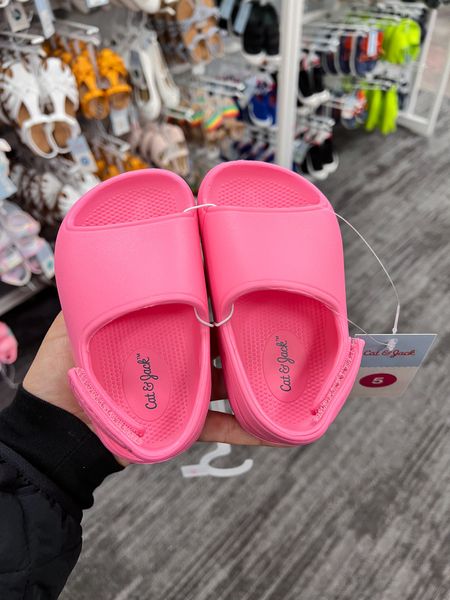 20% off toddler shoes 

Target finds, Target deals, Target sale, summer shoes 

#LTKshoecrush #LTKkids #LTKsalealert