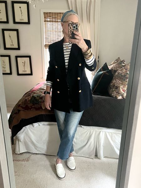 My jacket was thrifted😜 but I’m dressed like a preppy school girl🤣

#LTKfindsunder100 #LTKstyletip