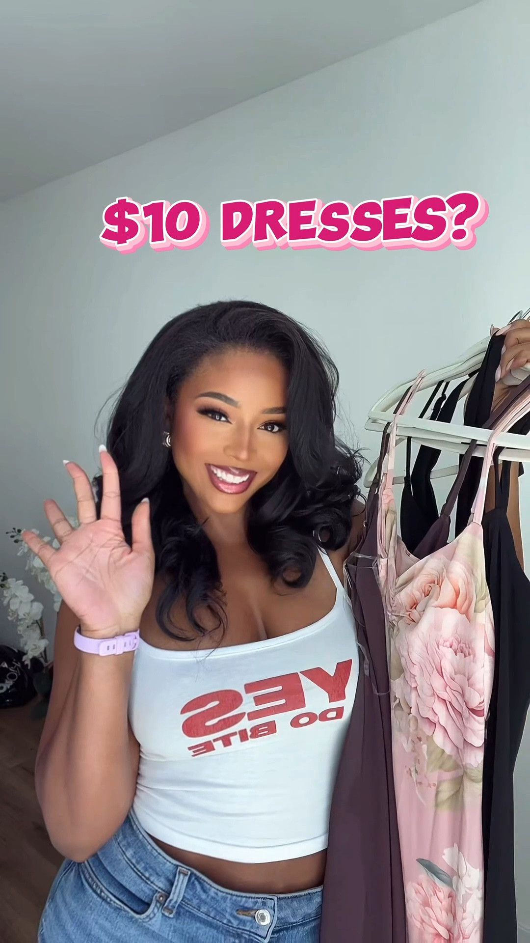 Do you need new summer clothes, but you’re on a budget? Don’t fear, Walmart is here! With cute stylish finds that are guaranteed to turn heads everywhere you go. Click to shop now 🩷

#LTKdayinmylife #LTKootd #LTKMothersDay
