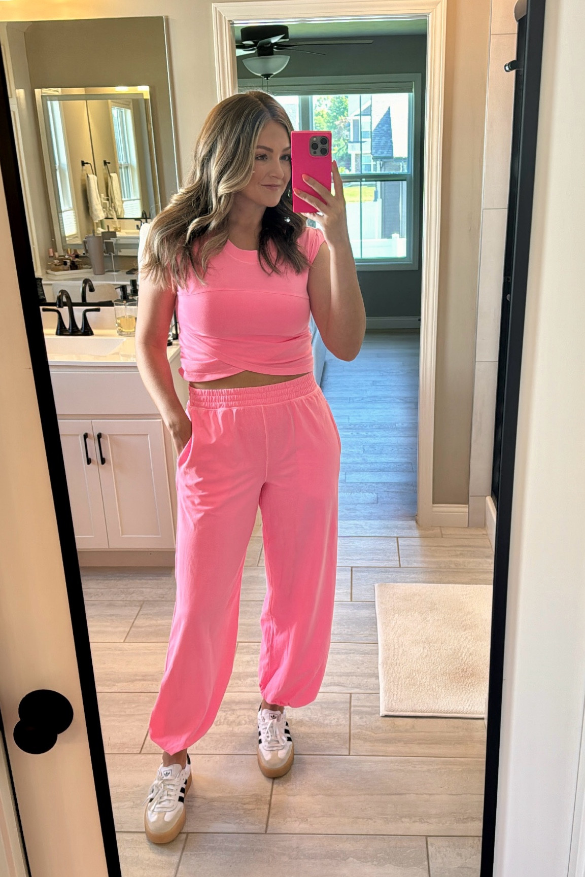 Free people crossover set in M!