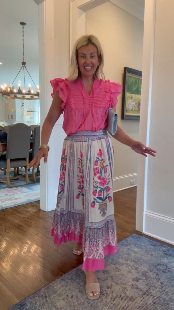 The maxi skirt & top of our dreams!! Do you love this as much as I do?!! I said I was in xs but I’m in a small in both and 8 wedges tts.
Codes:
Allie + Bess - Catherine20
Colores Collective - mixandmatch

#LTKdayinmylife #LTKootd #LTKmomlife