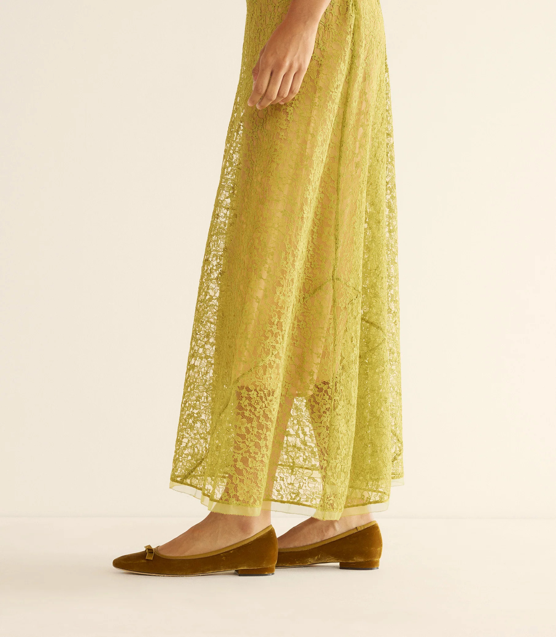 Odette Ballet Flat - Curry Velvet | DÔEN | DOEN