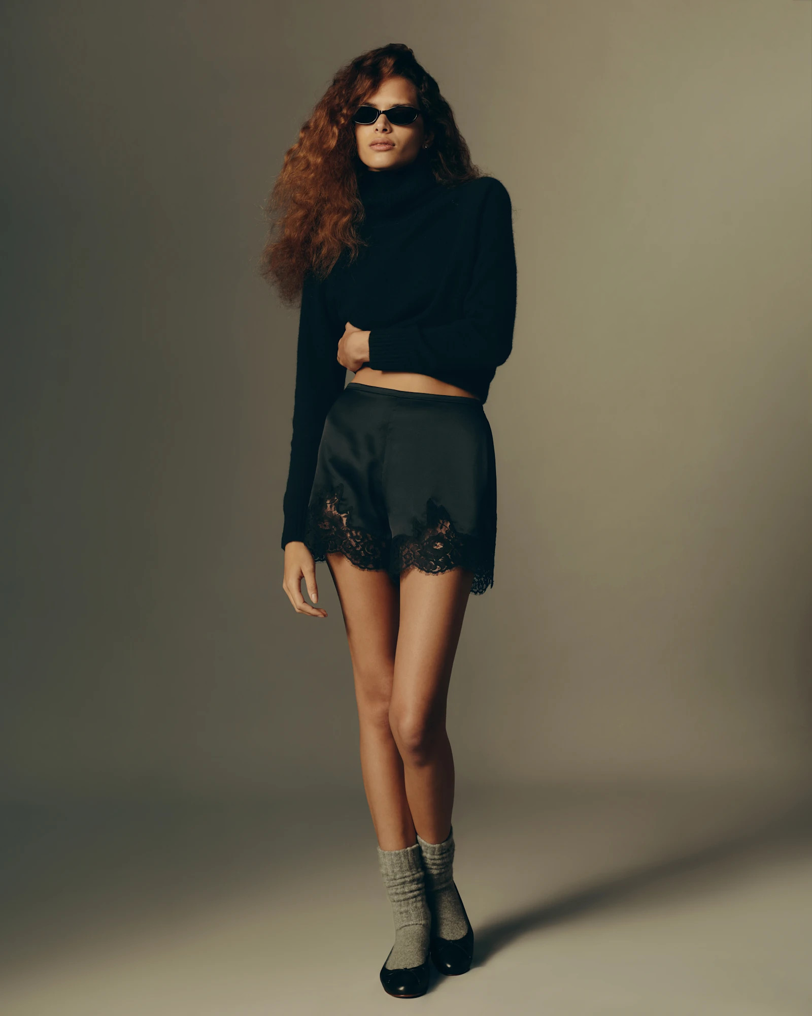 Quince | Women's Lace Shorts in Black, Size Medium, Silk | Quince