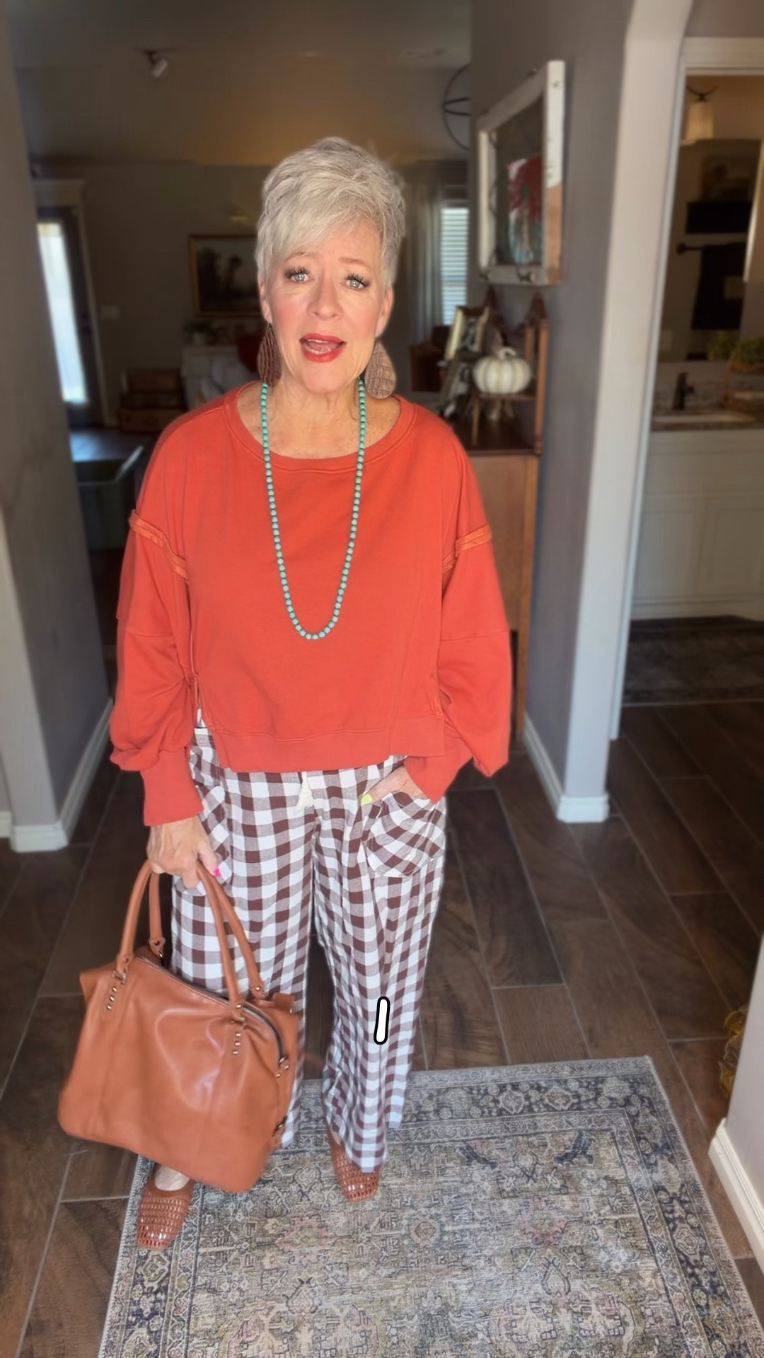 🍂 LOVE this fall look! 🍂

Who else is ready to trade summer clothes for cozy fall outfits? 🙋‍♀️

#LTKSeasonal #LTKootd #LTKOver40