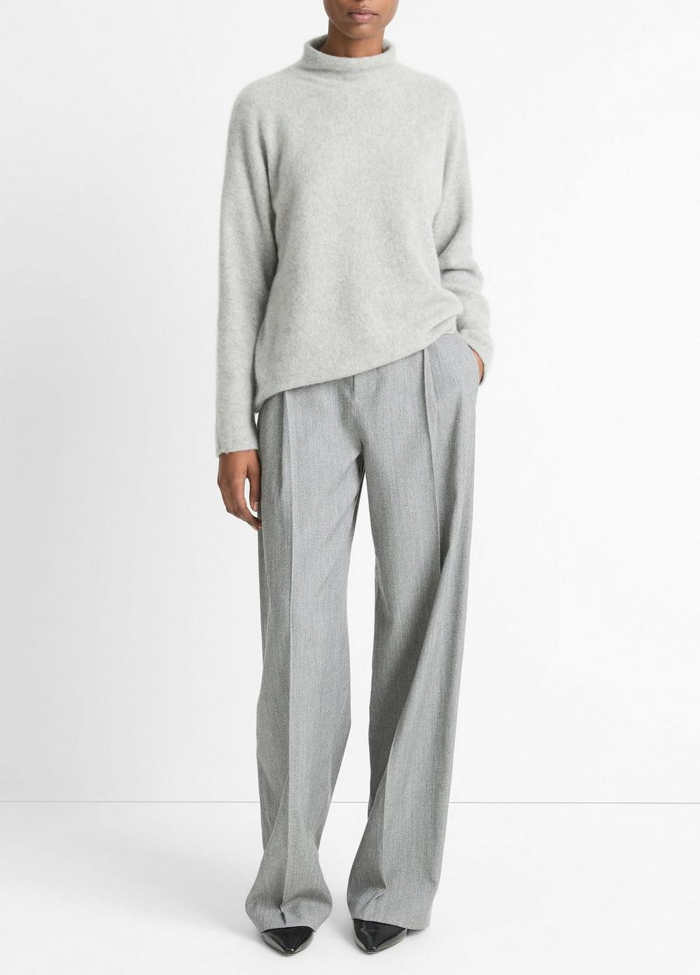 Women's Cashmere Boxy Turtleneck Sweater, Stone Grey, Size XXS Vince | Vince LLC