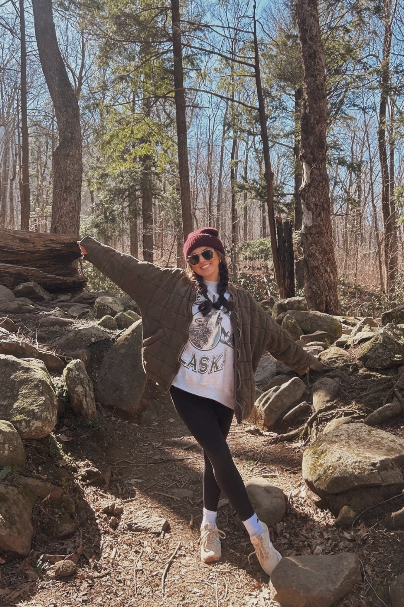 cutesy little hiking fit 🌲✨🤍 sweatshirt is old abercrombie, linked similar!

#LTKActive #LTKSeasonal #LTKStyleTip