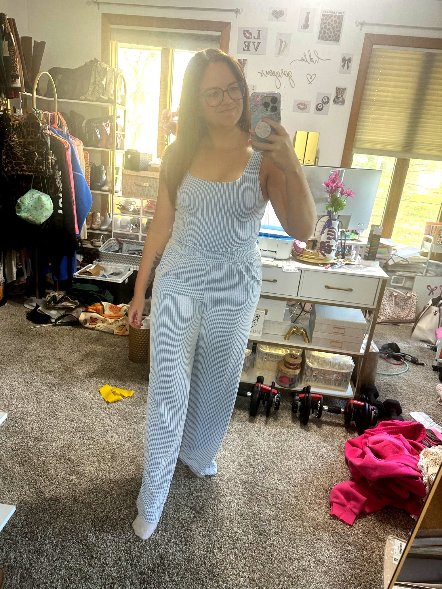 The Buckle lounge set. So soft and comfy! Worth the money! 
Runs true to size.

#LTKmomlife