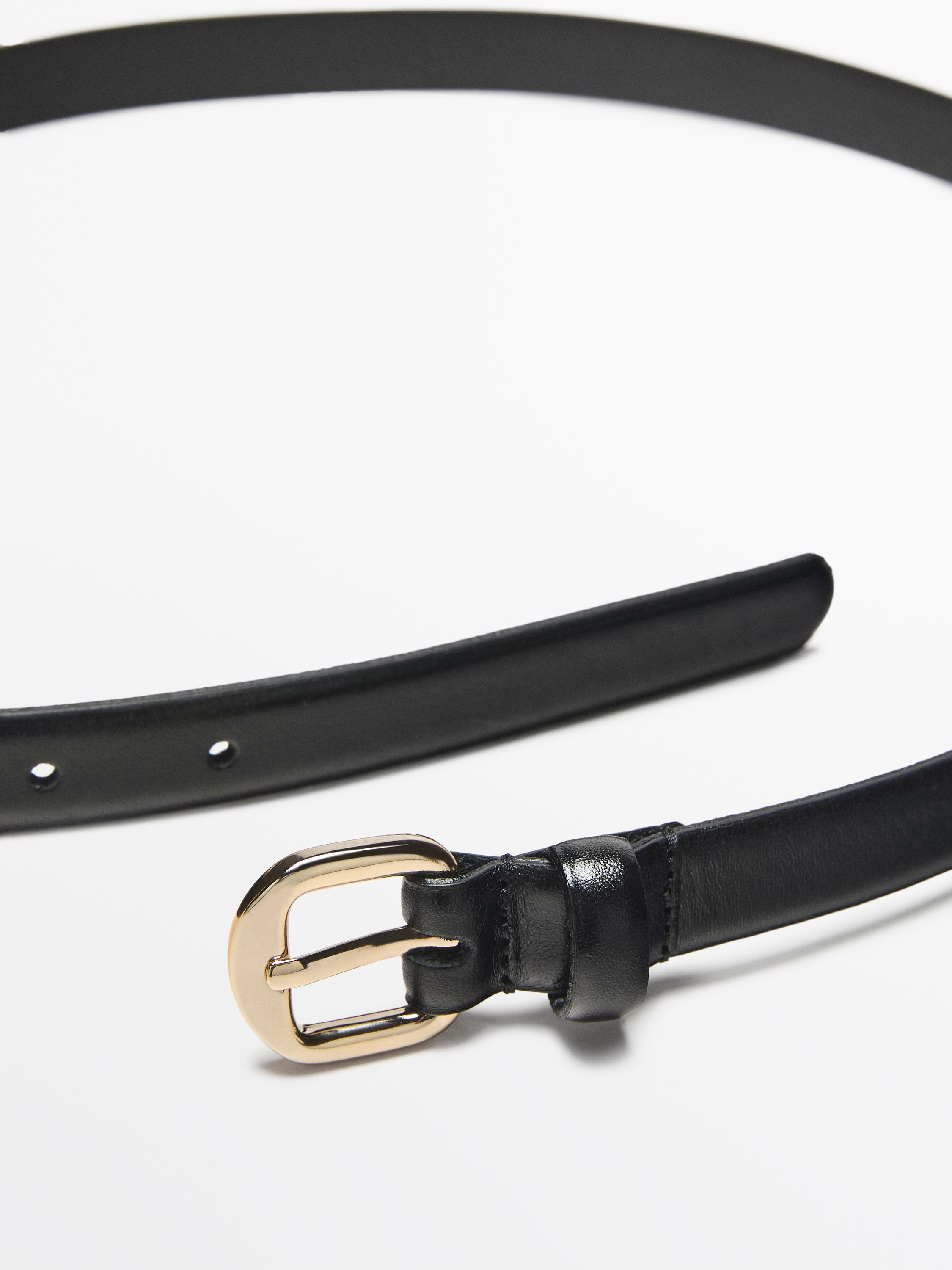 Leather belt with arched buckle | Massimo Dutti UK