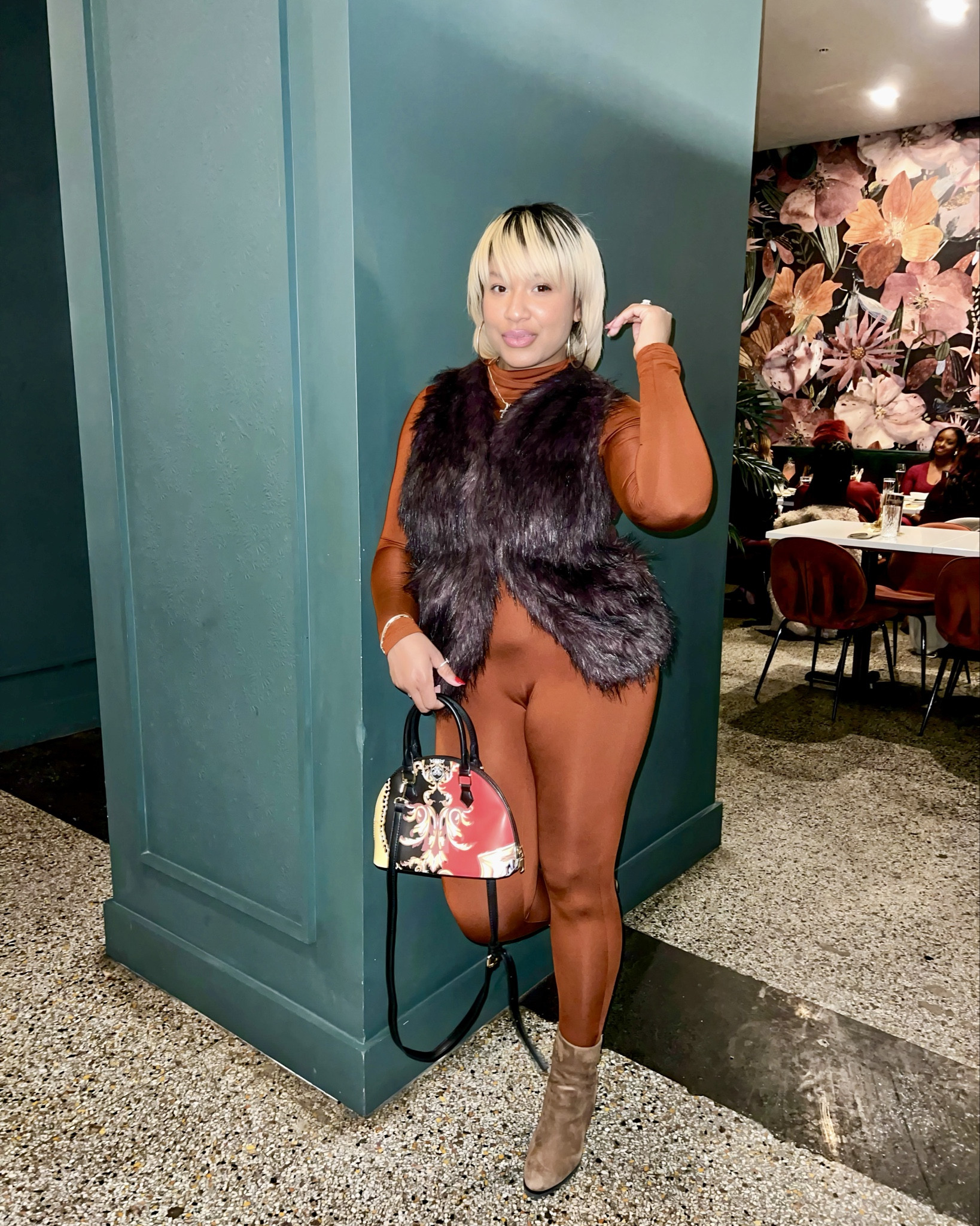 Easy night out fit🤎

#LTKActive #LTKSaleAlert #LTKootd