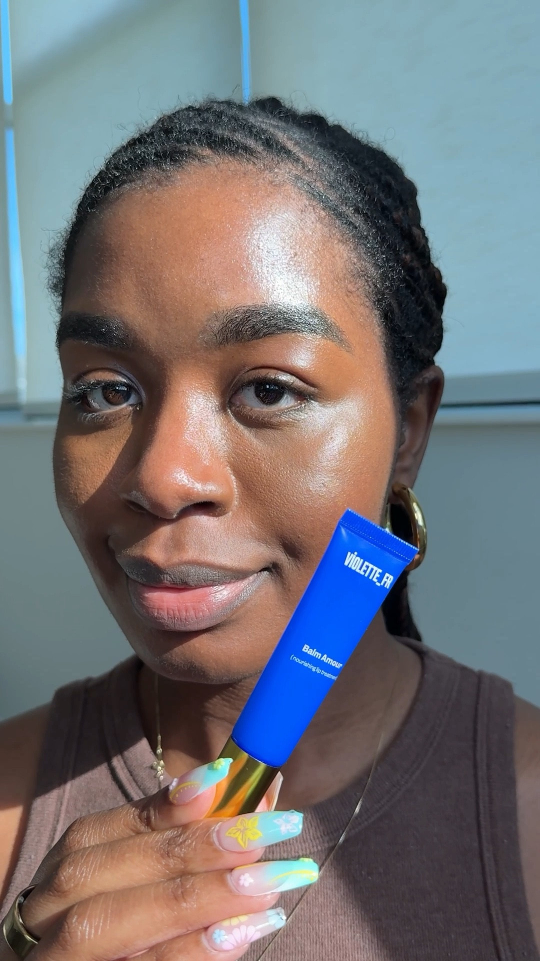 Dry lips where?! Thus lip balm gives me soft, hydrated lips FOR HOURS. One to keep in your bag 

#LTKItBag #LTKSaleAlert #LTKFindsUnder50