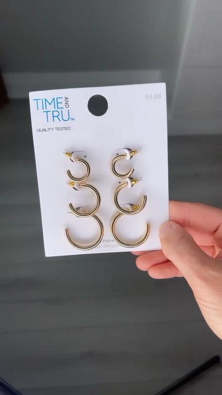 I love this set of lightweight gold earrings! I like to wear them in my 1st and 2nd piercings!

#LTKFind #LTKunder50 #LTKstyletip