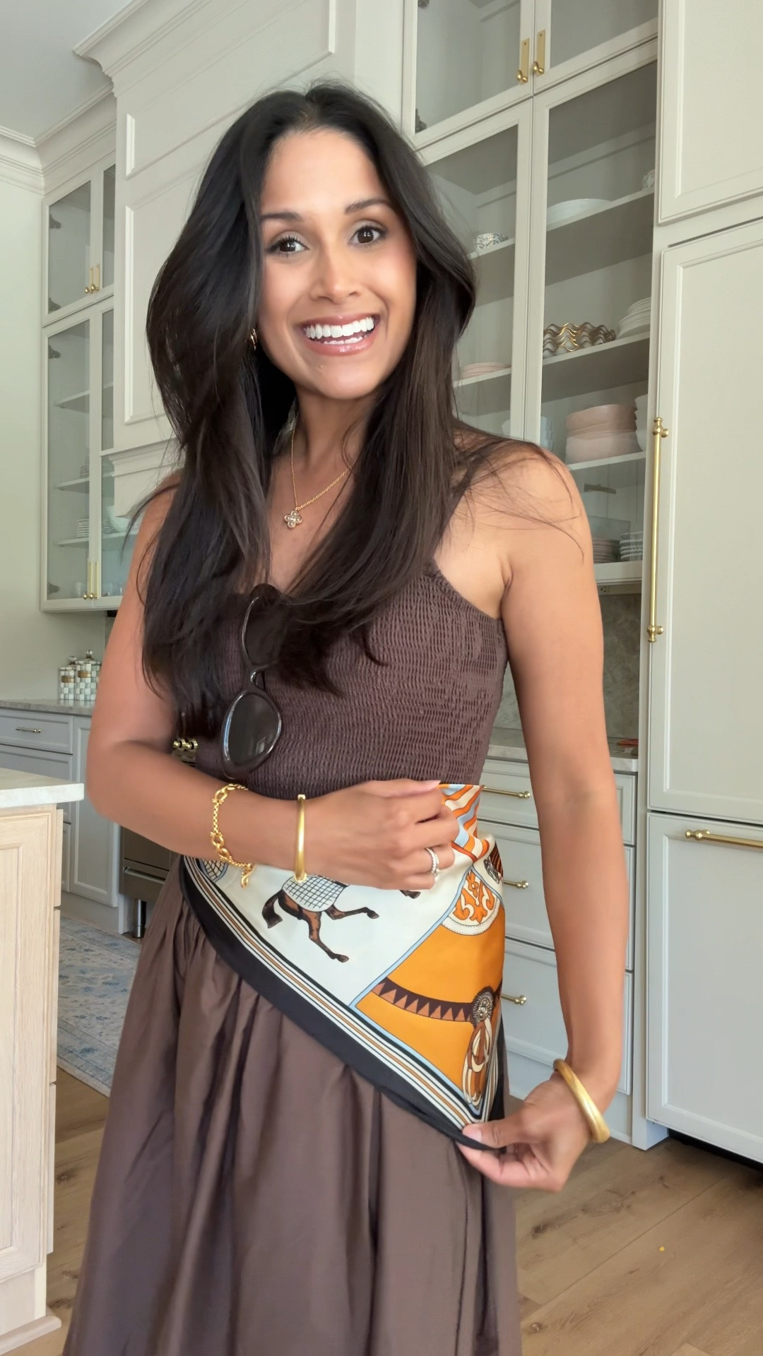 I can’t stop wearing scarves tied around my waist as a belt! So cute with dresses, pants, skirts and shorts! This is one of my favorite midi style dresses from @abercrombie & linking the new version here too!

#LTKootd #LTKPetite