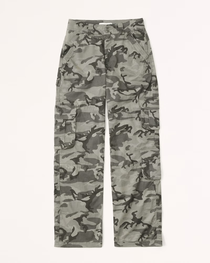 Curve Love Relaxed Cargo Pant | Abercrombie & Fitch (US)