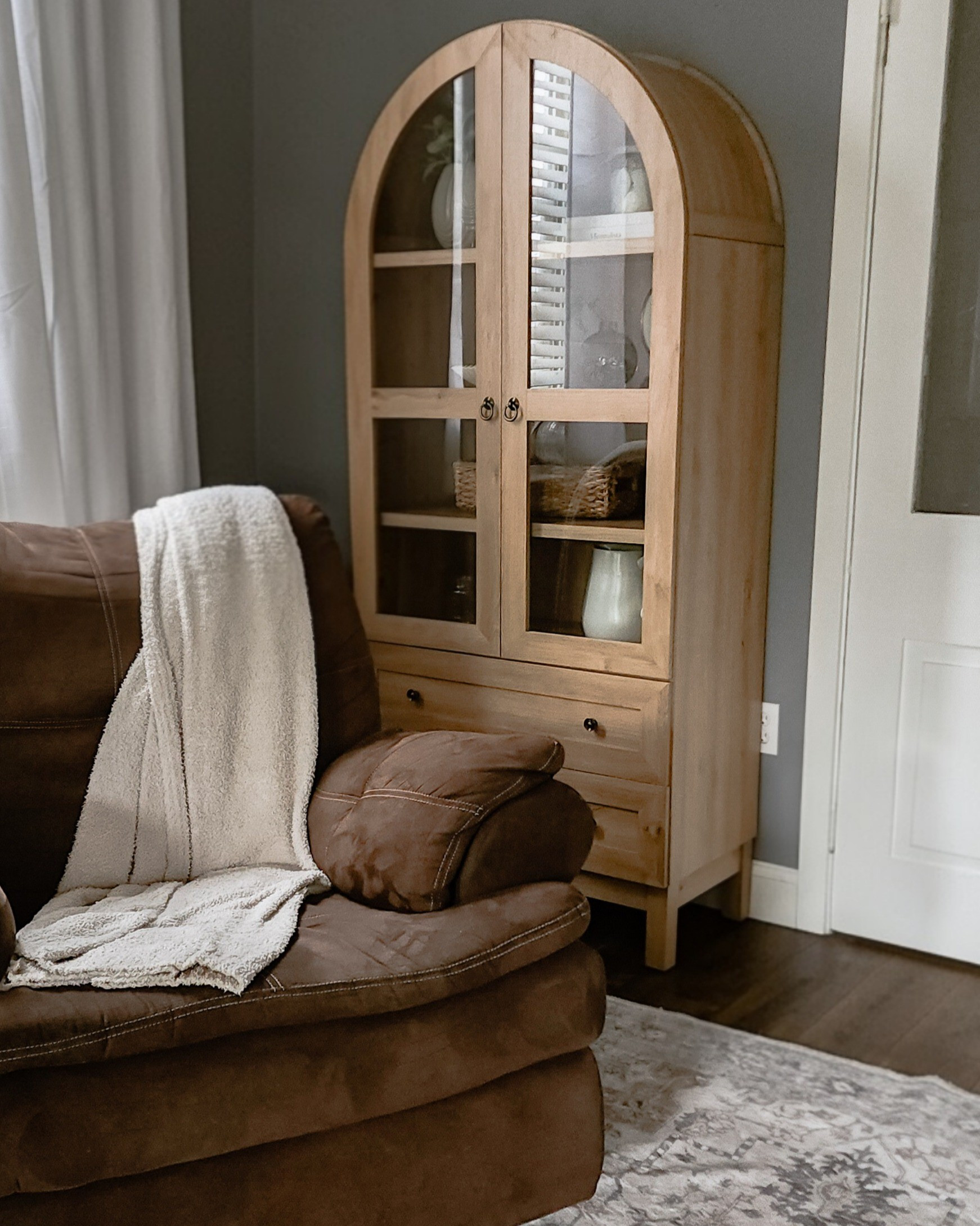 Home lately 🤎 #archedcabinet #warmandneutral #cozyhome

#LTKHome #LTKStyleTip