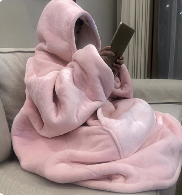 Wrapped in softness — this wearable blanket is officially my winter personality.

#teengirlgift
#WearableBlanket #CozyEssentials #WinterComfort #HomeLoungeWear #SnuggleSeason #ComfyStyle #CozyVibesOnly #WarmAndCozy #ChillDayFit #SoftLifeLiving

#LTKKids #LTKGiftGuide #LTKHoliday