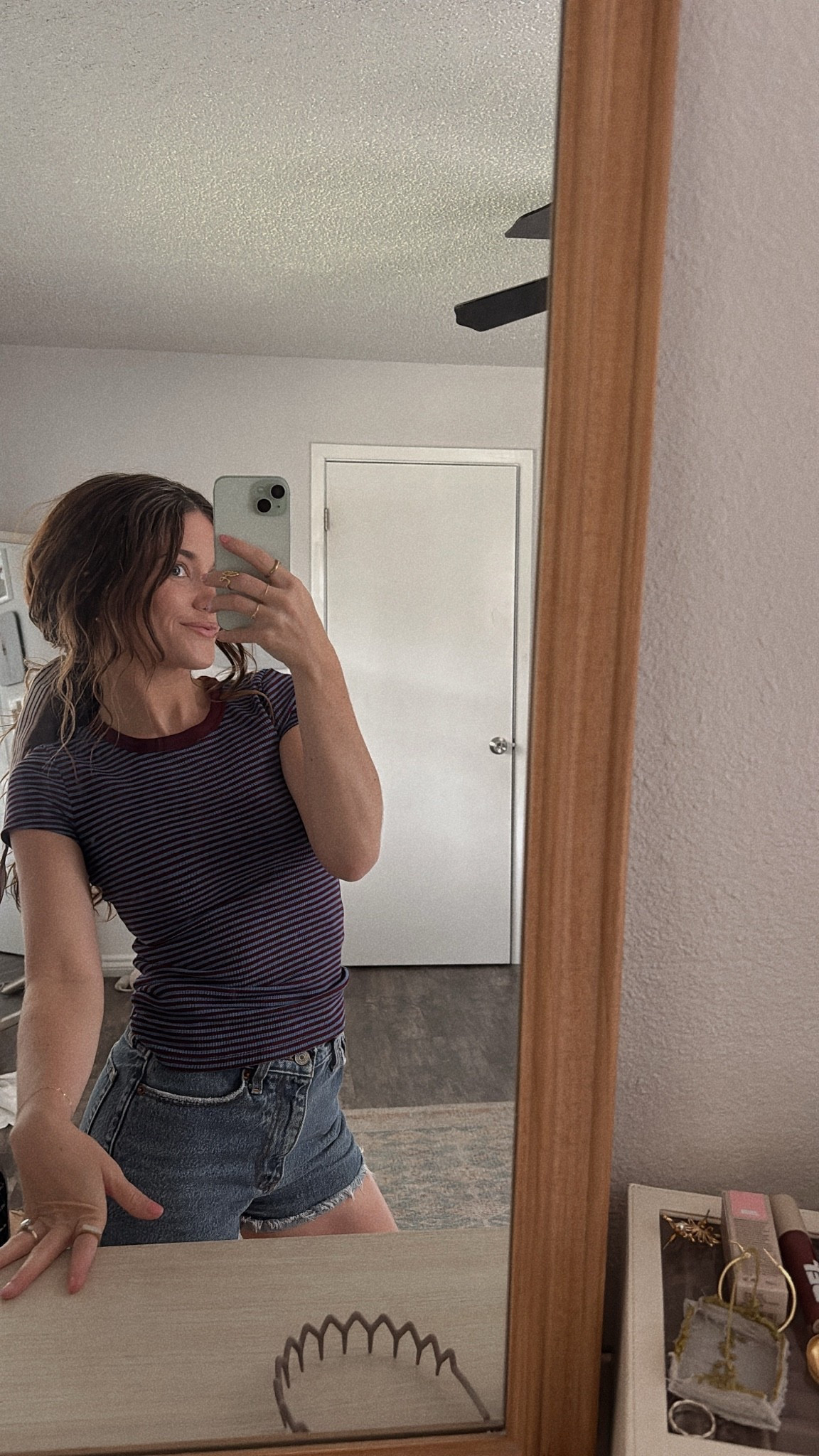 @American Eagle Outfitters baby tee

#LTKgrwm #LTKootd #LTKSaleAlert