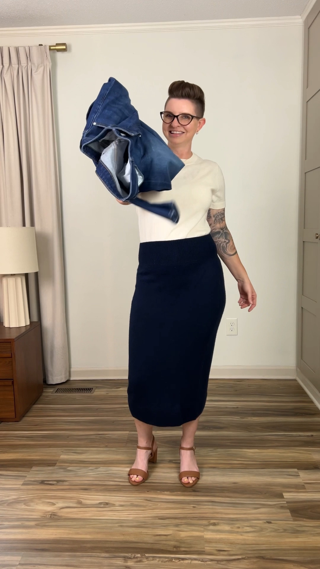 I got all four of these pieces from Quince and they’re the perfect beginning to a mini fall capsule wardrobe. I love that they can be mix and matched into casual or dressy outfits and they’re all super soft. Side note, these are THE most comfortable pair of jeans I’ve ever put on!

Quince also gave me a code to share for 10% off for new customers, so if you’re never bought from them before use code: INFG-25LELABURRIS10

#LTKWorkwear #LTKStyleTip #LTKFindsUnder50