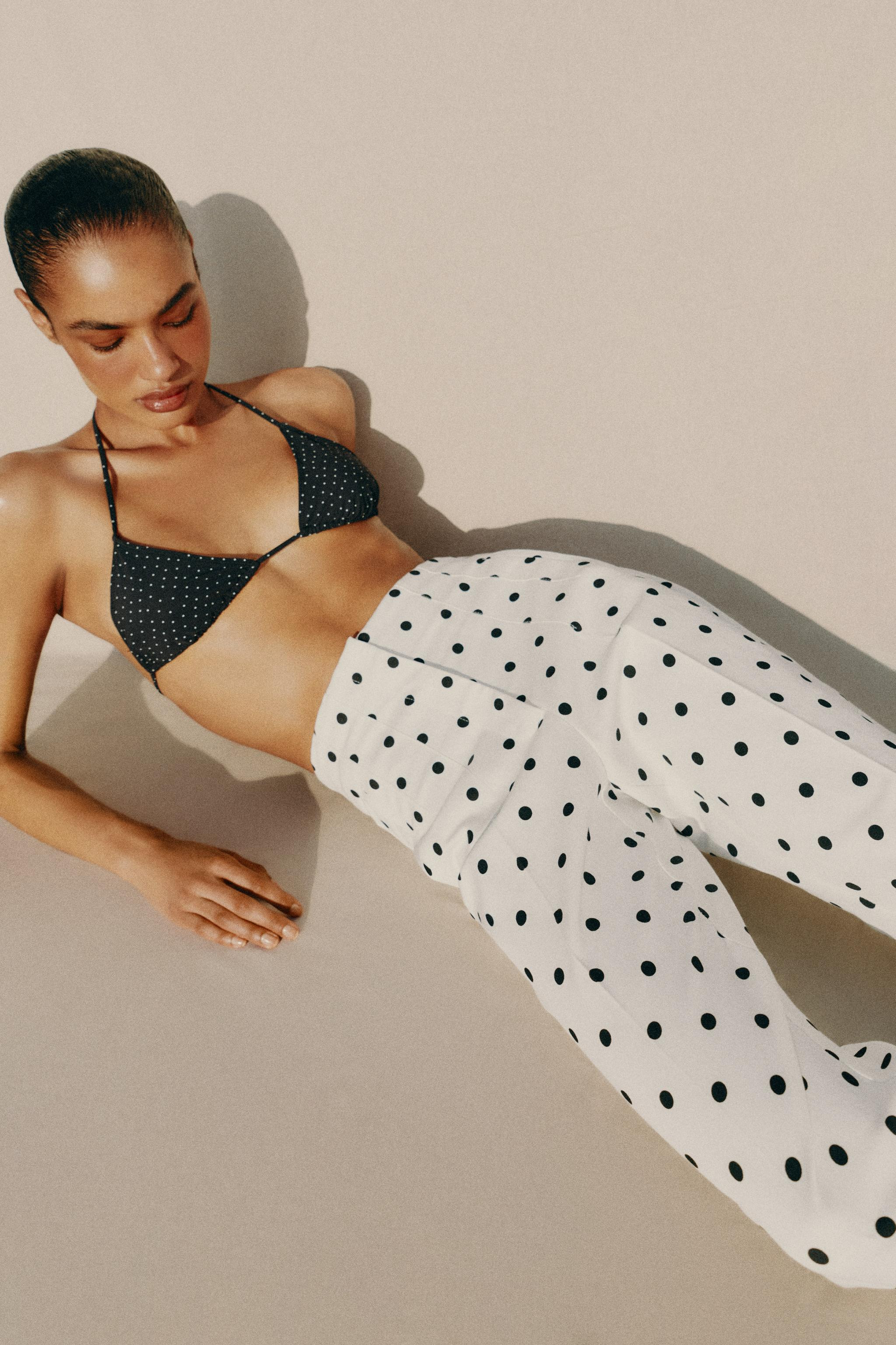 HIGH-WAISTED POLKA DOT PANTS | Zara US