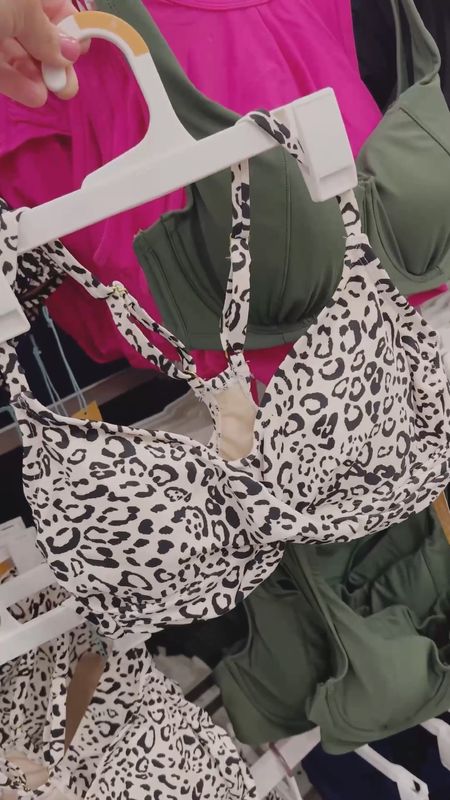 Kona Sol Leopard Print Bikini Teist Top and High Waisted Bikini Bottom #target #targetstyle #targetswim #targetfashion #leopardbikini #bikinisets #swimsuitseason #tarhetswimwear

#LTKtravel #LTKswim #LTKFind